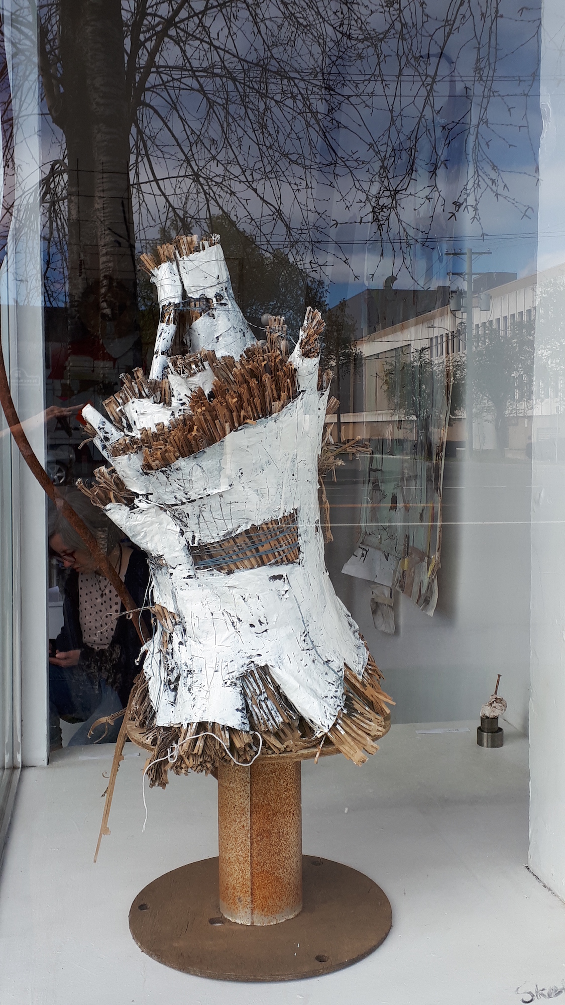 06 FLong CREEP IN A TEE-SHIRT Installation Shot